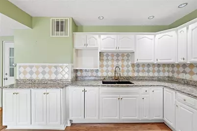 137 Reservoir Avenue, Providence, RI 02907 - Photo 7