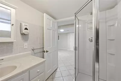 137 Reservoir Avenue, Providence, RI 02907 - Photo 23