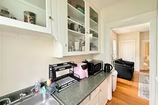 32 Richter St, Providence, RI 02908 - Photo 23
