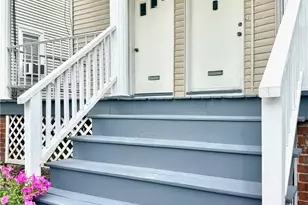 32 Richter St, Providence, RI 02908 - Photo 3