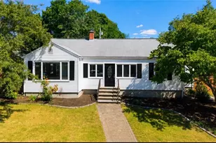 118 Summit Ave, West Warwick, RI 02893 - Photo 1