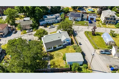 118 Summit Avenue, West Warwick, RI 02893 - Photo 31