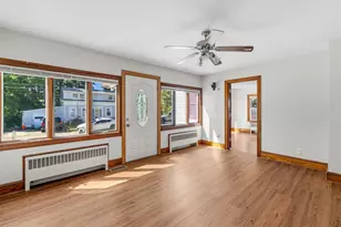 118 Summit Ave, West Warwick, RI 02893 - Photo 7
