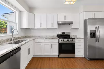 118 Summit Avenue, West Warwick, RI 02893 - Photo 3