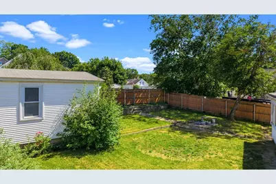 118 Summit Avenue, West Warwick, RI 02893 - Photo 35
