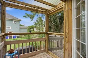 407 Smithfield Ave, Pawtucket, RI 02860 - Photo 49