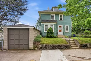 104 Fairview Ave, Pawtucket, RI 02860 - Photo 25