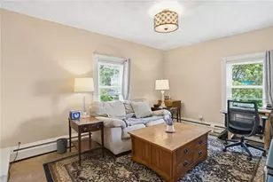104 Fairview Ave, Pawtucket, RI 02860 - Photo 19