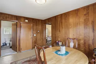 104 Fairview Ave, Pawtucket, RI 02860 - Photo 17