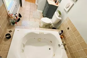 18 Calef St, Cranston, RI 02920 - Photo 9