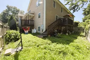 18 Calef St, Cranston, RI 02920 - Photo 15