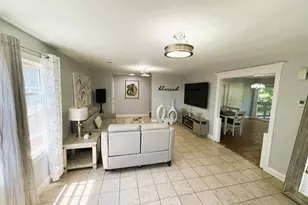 18 Calef St, Cranston, RI 02920 - Photo 23