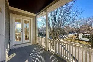 181 Cole Ave, Providence, RI 02906 - Photo 11