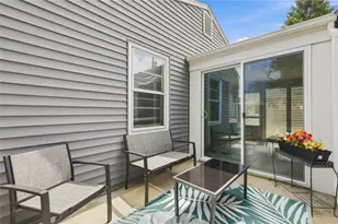 816 Cottage St., Pawtucket, RI 02816 - Photo 11
