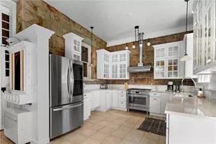 3 Hazard Ave, Newport, RI 02840 - Photo 19
