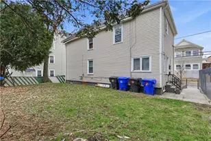 92 Sylvian St, Central Falls, RI 02863 - Photo 23