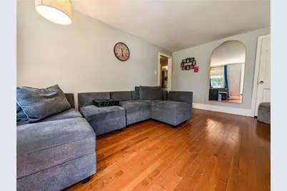 115 Davis Avenue, Cranston, RI 02910 - Photo 11