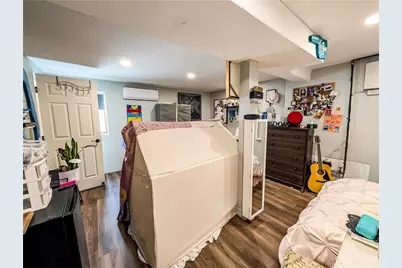 115 Davis Avenue, Cranston, RI 02910 - Photo 31