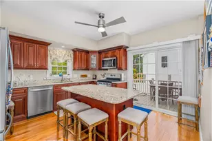 43 Samuel Gorton Ave, Warwick, RI 02889 - Photo 9