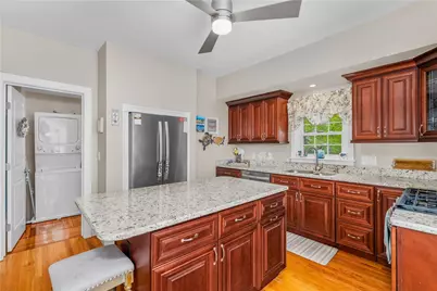 43 Samuel Gorton Avenue, Warwick, RI 02889 - Photo 11