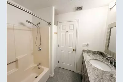 728 Beverage Hill Avenue #26, Pawtucket, RI 02861 - Photo 17