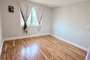 728 Beverage Hill Ave, Pawtucket, RI 02861 - Photo 13