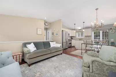 64 Sawyer Avenue, Warwick, RI 02818 - Photo 11