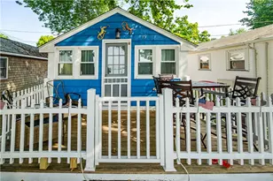 19 East Andrew Comstock Rd, Warwick, RI 02886 - Photo 9