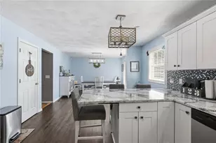 106 Bishop Hill Rd, Johnston, RI 02919 - Photo 5