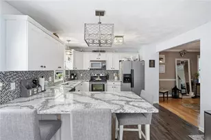 106 Bishop Hill Rd, Johnston, RI 02919 - Photo 7
