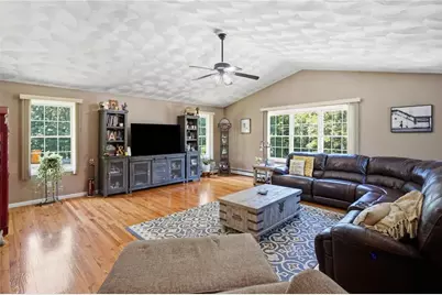106 Bishop Hill Road, Johnston, RI 02919 - Photo 19