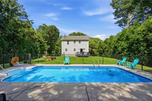 106 Bishop Hill Rd, Johnston, RI 02919 - Photo 35