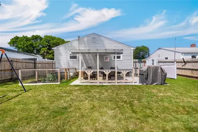 27 Vineyard Street, Pawtucket, RI 02860 - Photo 29