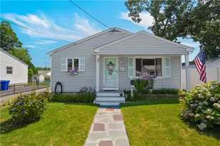 27 Vineyard St, Pawtucket, RI 02860 - Photo 1