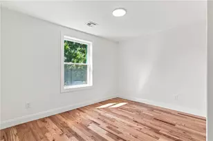 38 Winsor St, Cumberland, RI 02864 - Photo 7