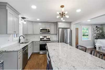 6 Adrian Street, Warwick, RI 02886 - Photo 3