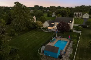 29 Chelsea Dr, Portsmouth, RI 02871 - Photo 9