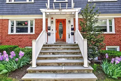 145 Butler Avenue #2N, Providence, RI 02906 - Photo 1