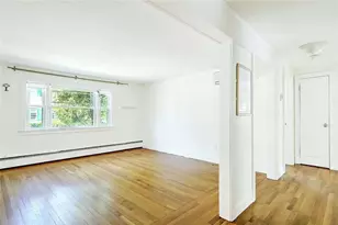 145 Butler Ave, Providence, RI 02906 - Photo 15