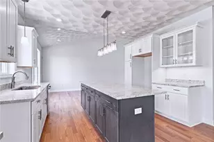 18 Koutsogiane Dr, Cranston, RI 02920 - Photo 3