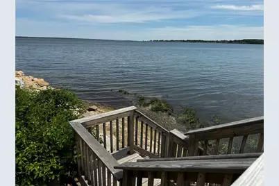 16 East Andrew Comstock Avenue, Warwick, RI 02886 - Photo 13