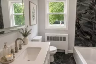 16 Victoria Ave, Cranston, RI 02920 - Photo 7