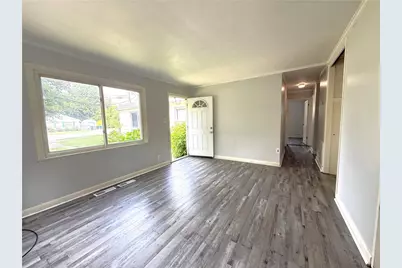 15 Buck Road, Middletown, RI 02842 - Photo 3