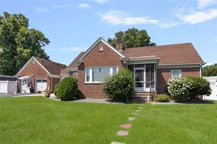 1770 Atwood Ave, Johnston, RI 02919 - Photo 3