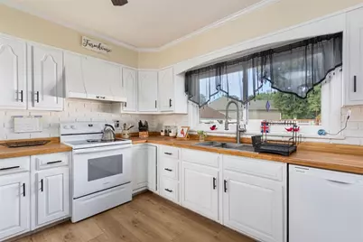 1170 Atwood Avenue, Johnston, RI 02919 - Photo 13
