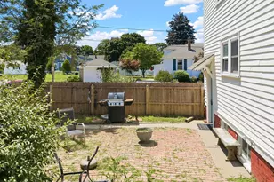 128 Arnold St, Lincoln, RI 02865 - Photo 1