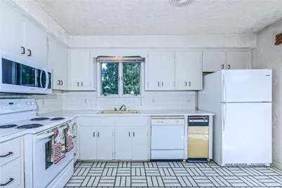 45 North Avenue, Providence, RI 02906 - Photo 15