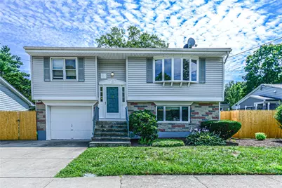 45 North Avenue, Providence, RI 02906 - Photo 1