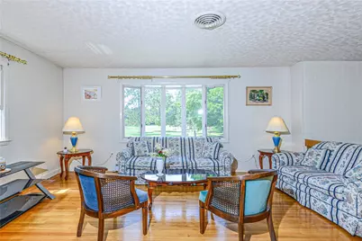 45 North Avenue, Providence, RI 02906 - Photo 11