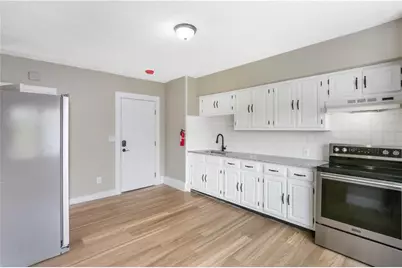82 Pond Street, West Warwick, RI 02893 - Photo 19